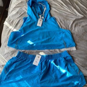 2 piece plus cropped hoodie and booty short